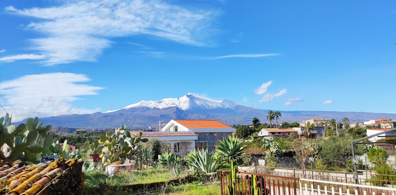 Casa Del Sole Con Vista Sull'Etna A 200 Mt Dal Mare Villa Acireale Exterior foto